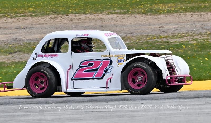 Carrie Carr Racing | Facebook