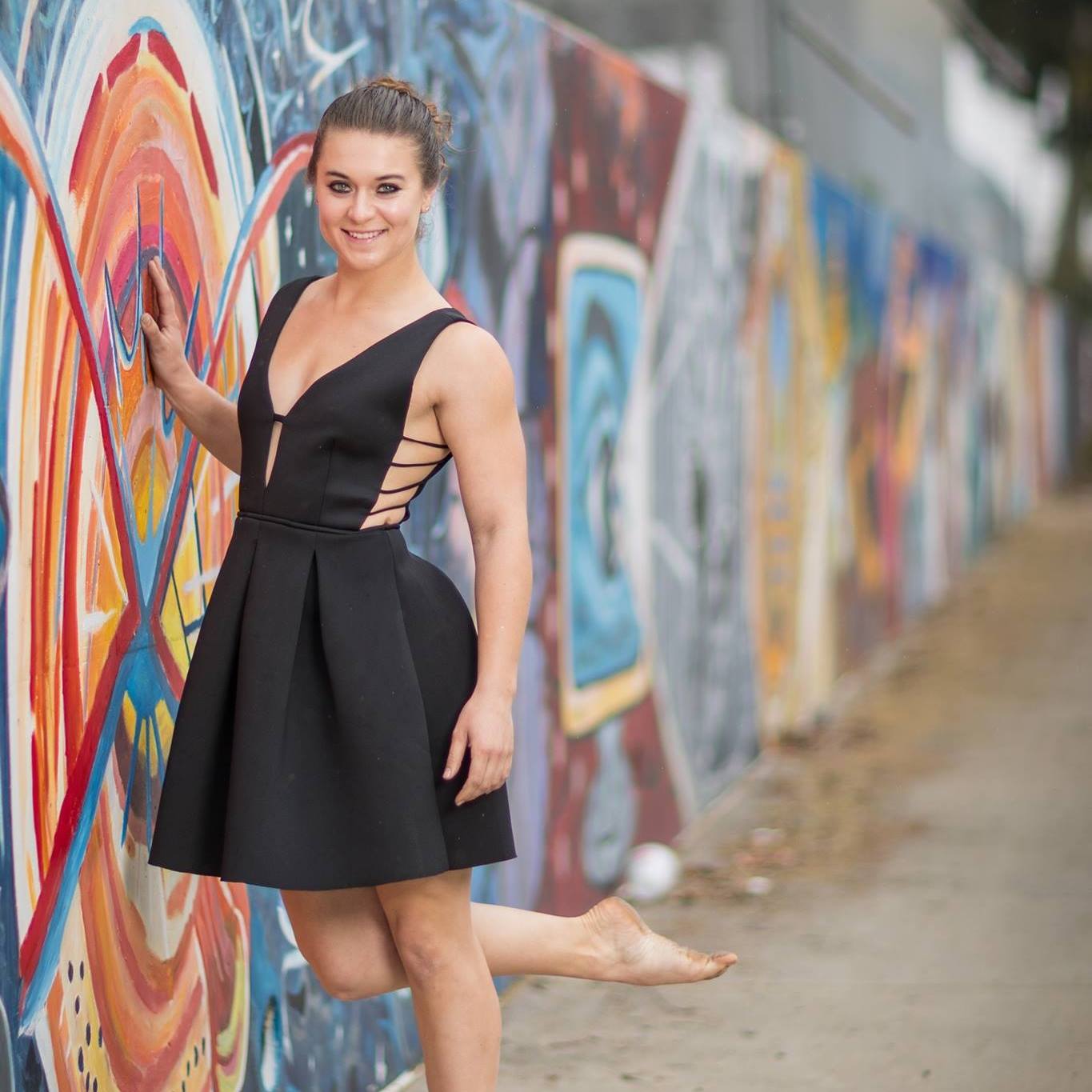 Julia M Ruth - Circus Artist