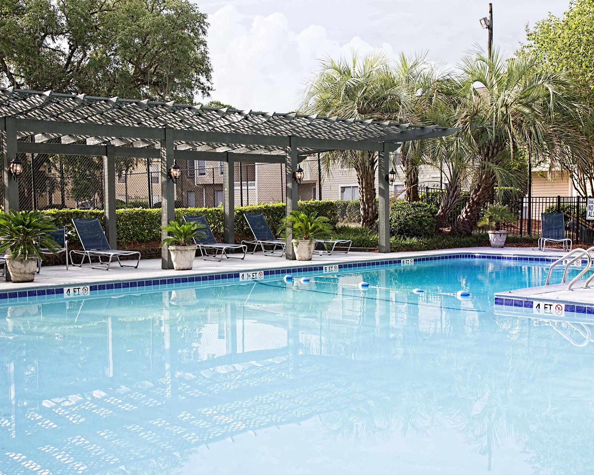 Planters Crossing Apartments | North Charleston SC