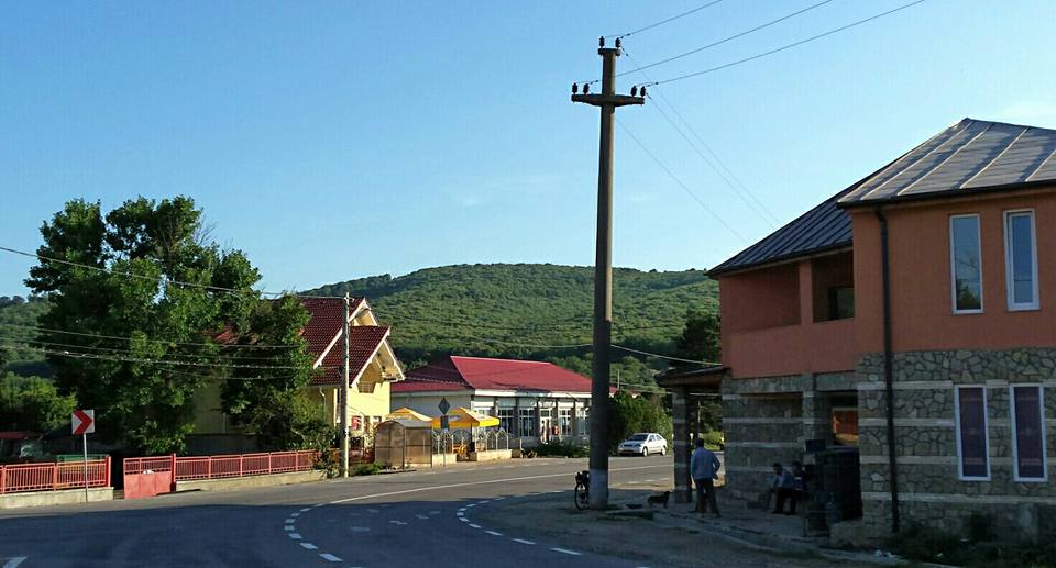 Gjakova - -`Zoti` e Mur Edhe 1 #Engjull -Edhe Pse Se Njof Ngushllime ...