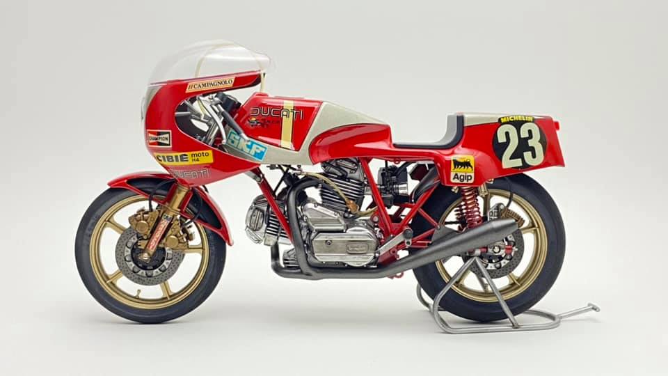 TAMIYA DUCATI 900 NCR RACER 1/12 😄😄😄