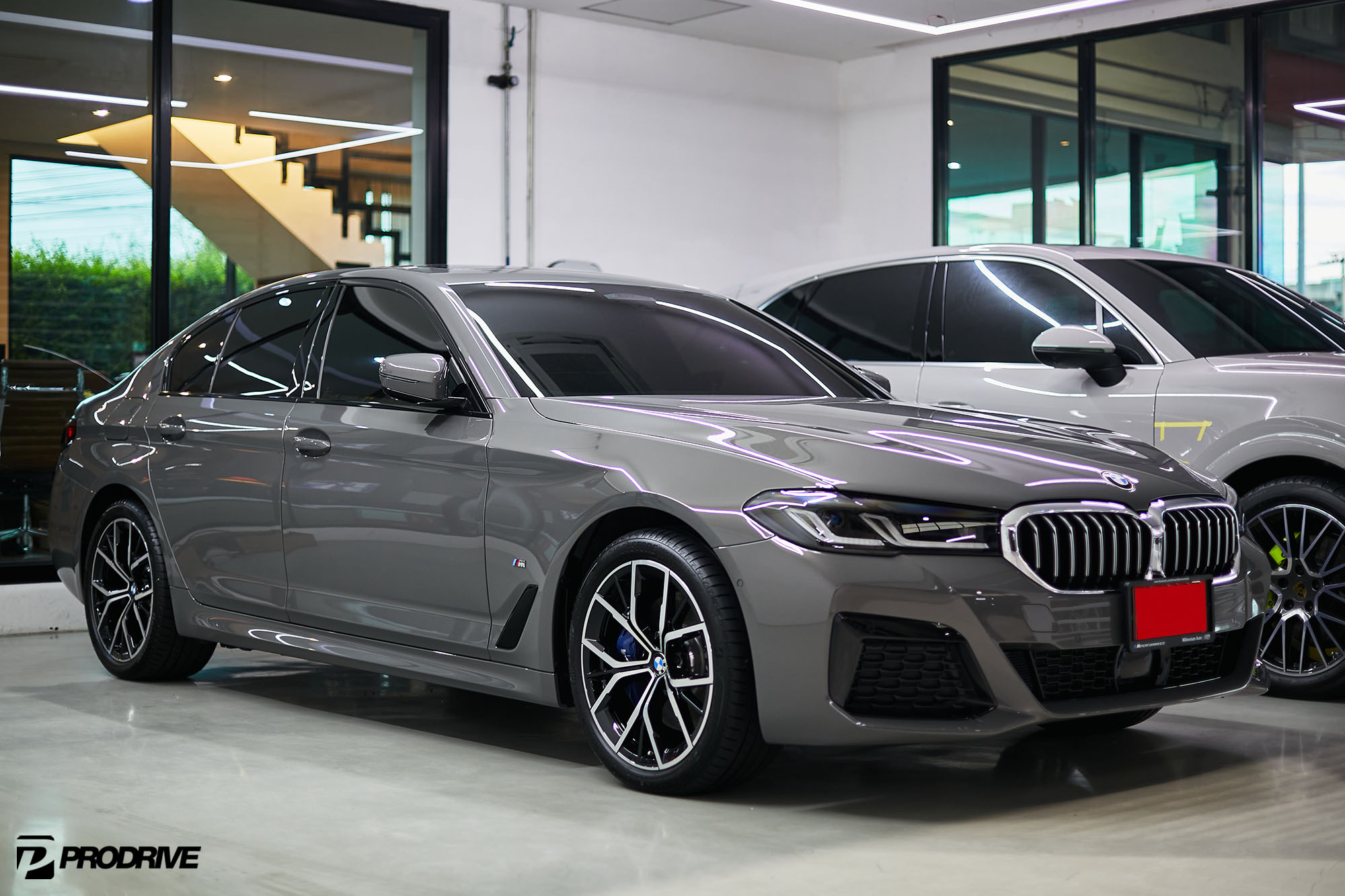 Prodrive - BMW G30 LCI เคลือบแก้ว Rinrei แบบเต็มระบบ -... | Facebook