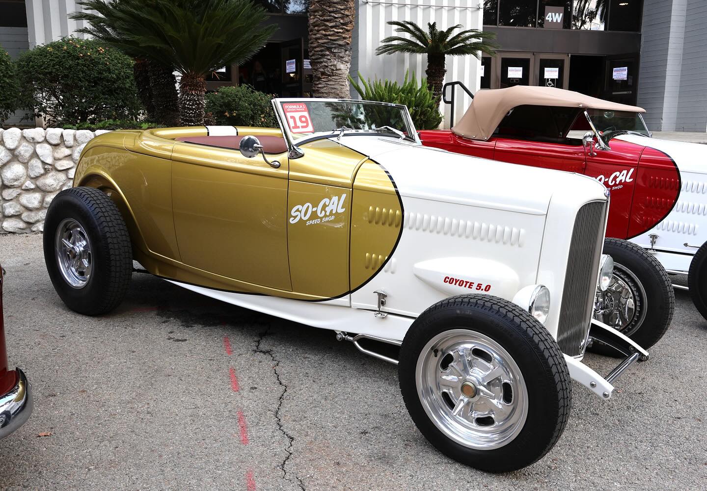 1932 Ford roadster at Grand National Roadster Show
