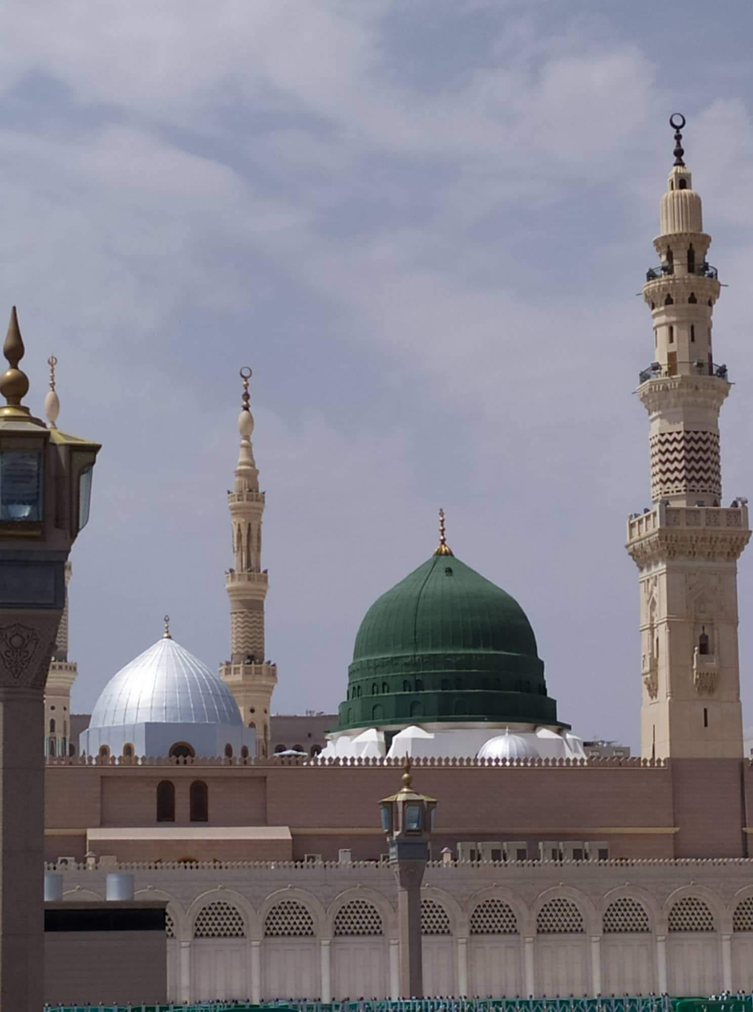 سَاجِدٌ - ‎سَاجِدٌ‎ added a new photo.