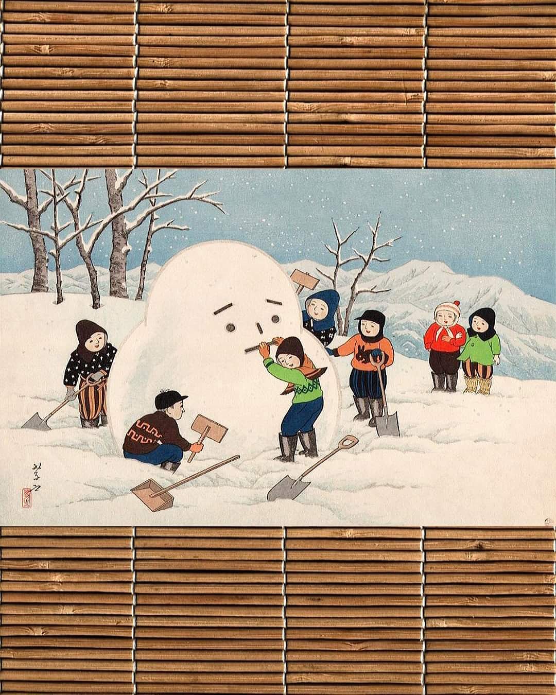 雪だるま Snowman The snowman Japanese people make now may look