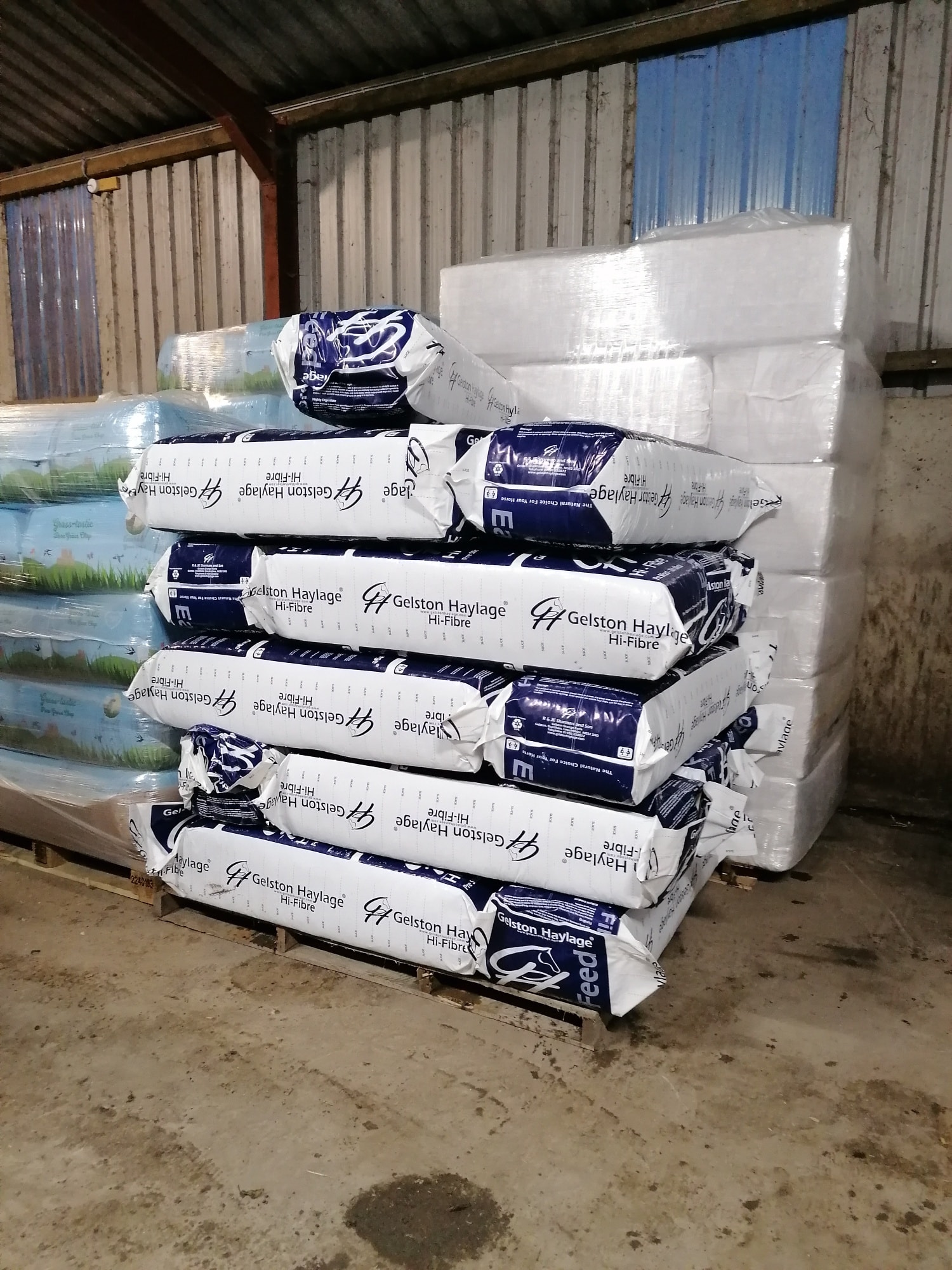 Gelston high-fiber haylage in stock... - Chirpy bird food ltd | Facebook