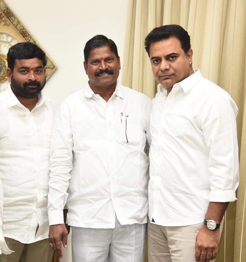Manthri Sathanna Corporator Suraram