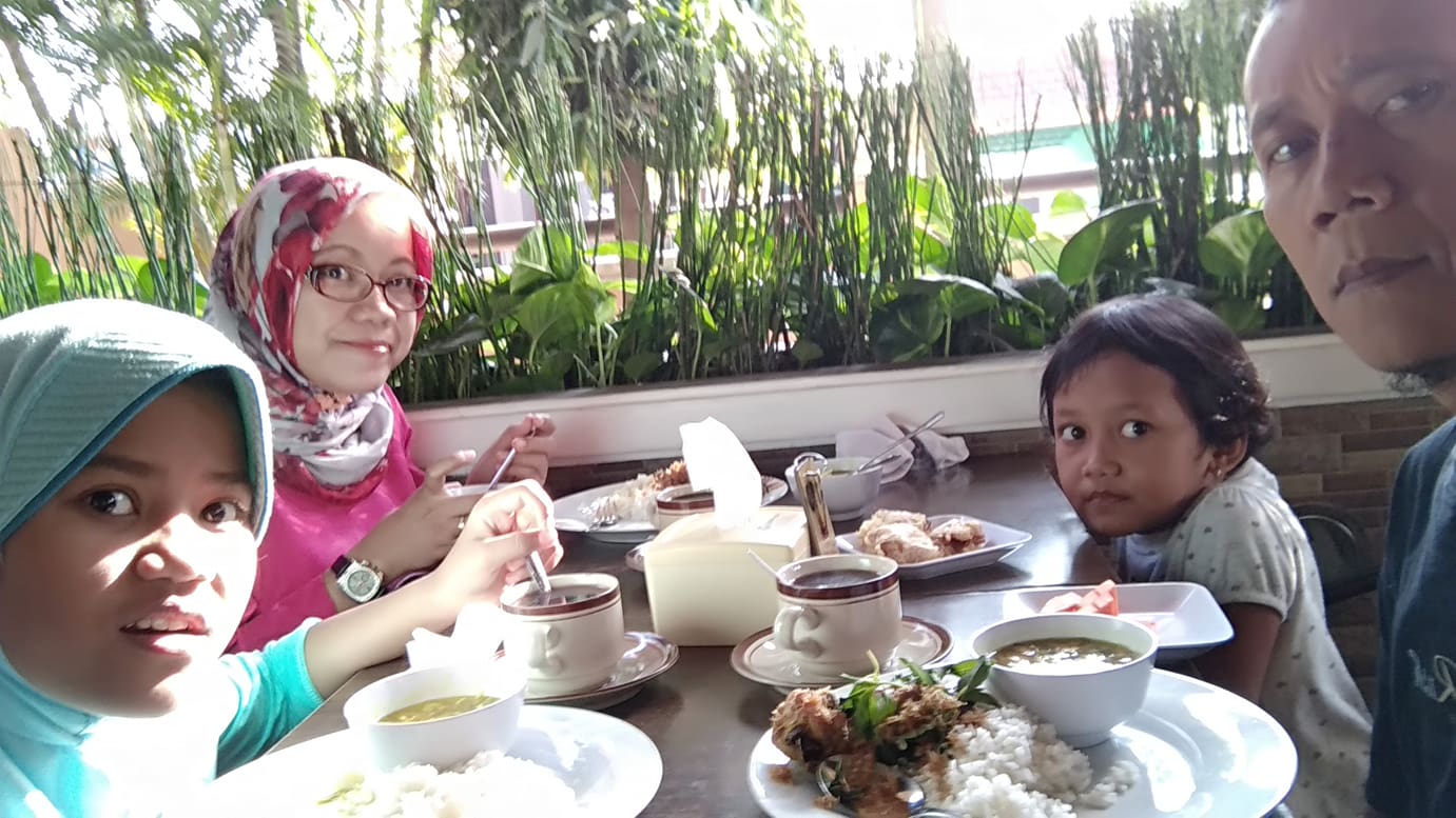 Rengganis Retnaning Puri - #puding#pudingcoklat#pudingoreo# ...
