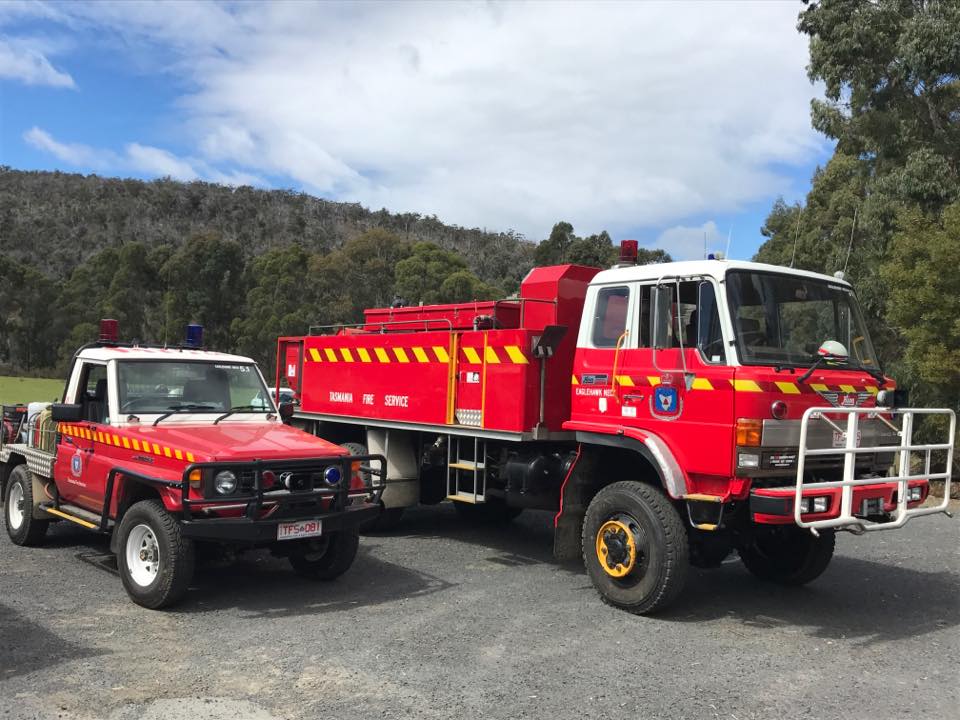 RFBAQ - Saturday 12th December the RFBAQ handed over a Landcruiser fire ...
