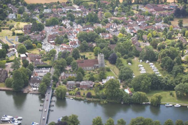 Cookham - A little cycle ride to Maidenhead this morning... | Facebook