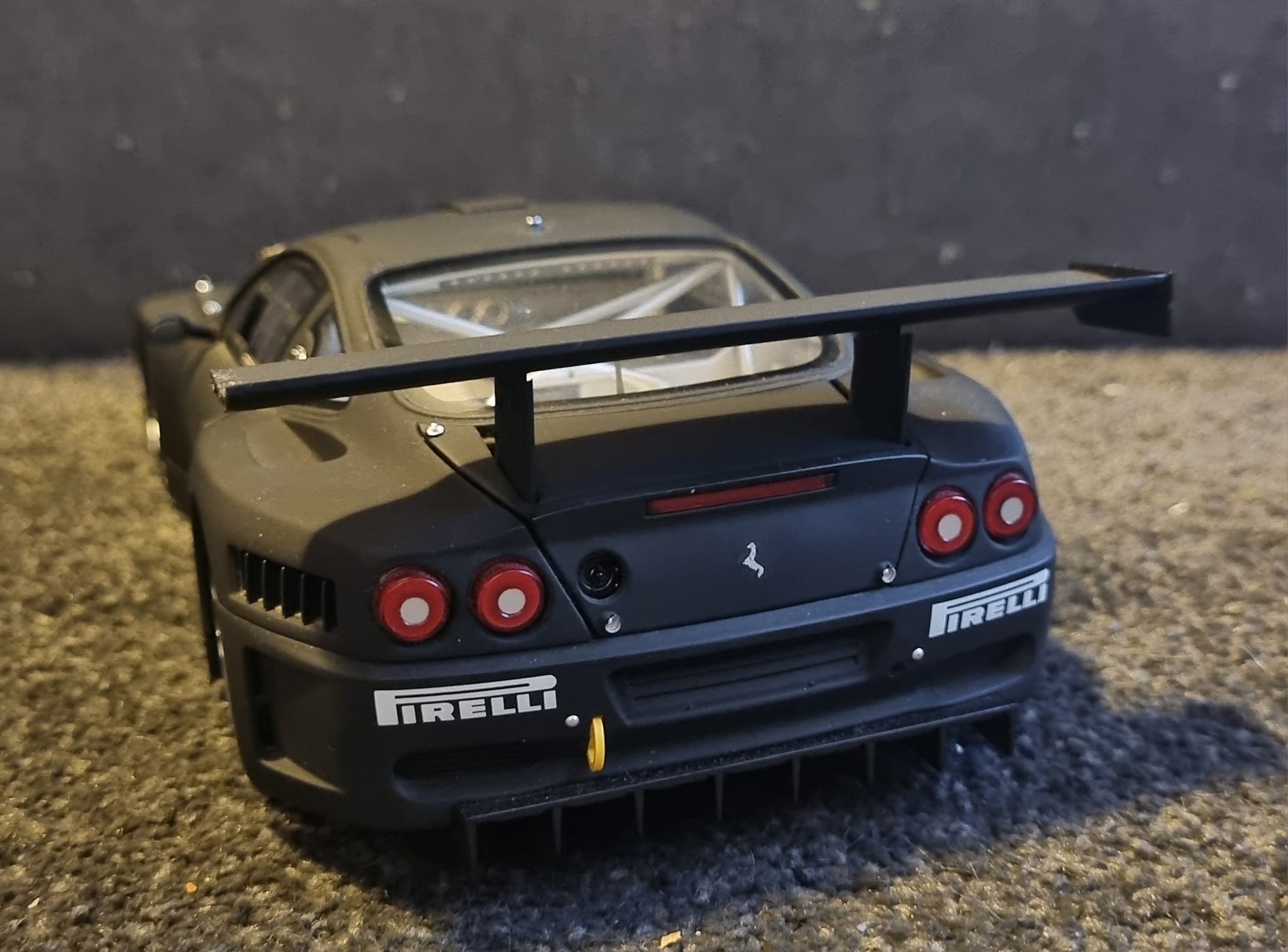 Kyosho Ferrari 575 GTC Evoluzione 2005 1:18