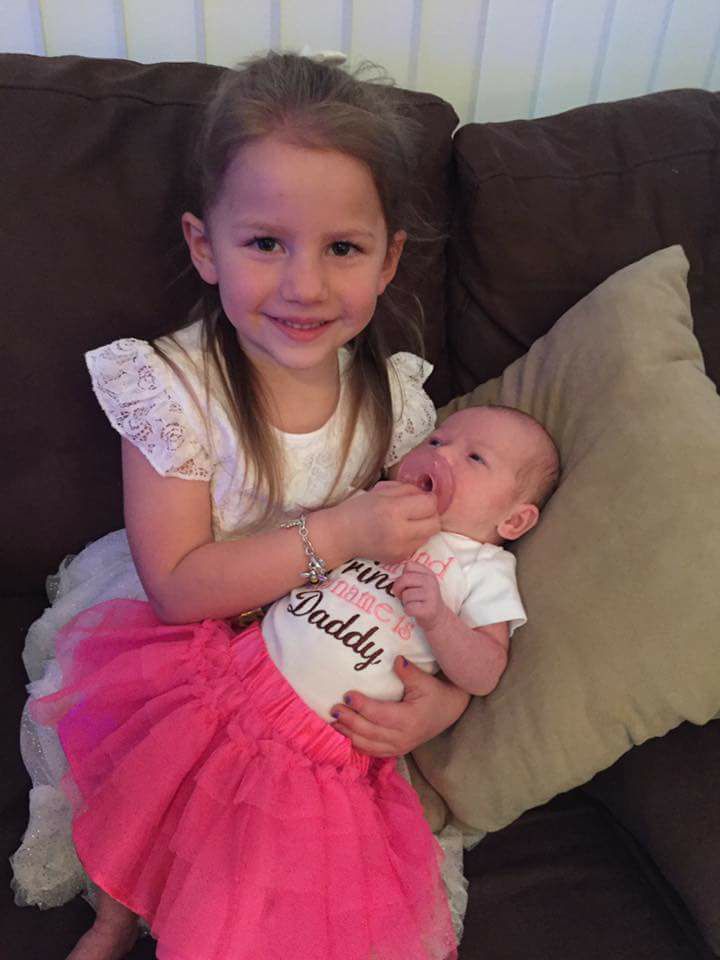 Little Miss Riley & Little Siss Avery