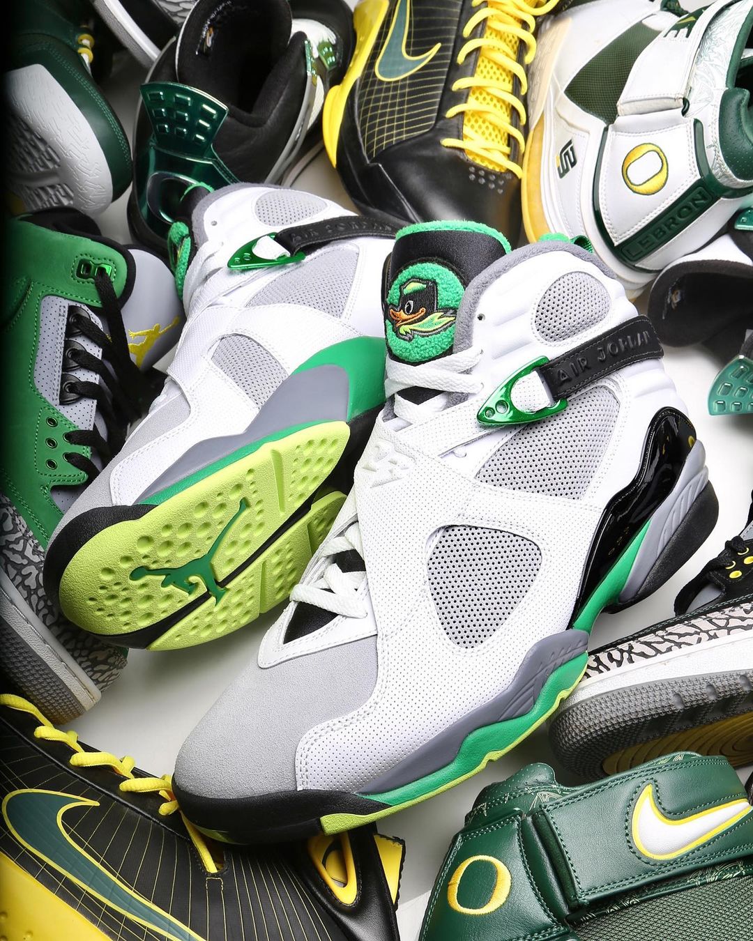 First look at the Air Jordan 8 “Oregon” PE 🦆 Nick DePaula
