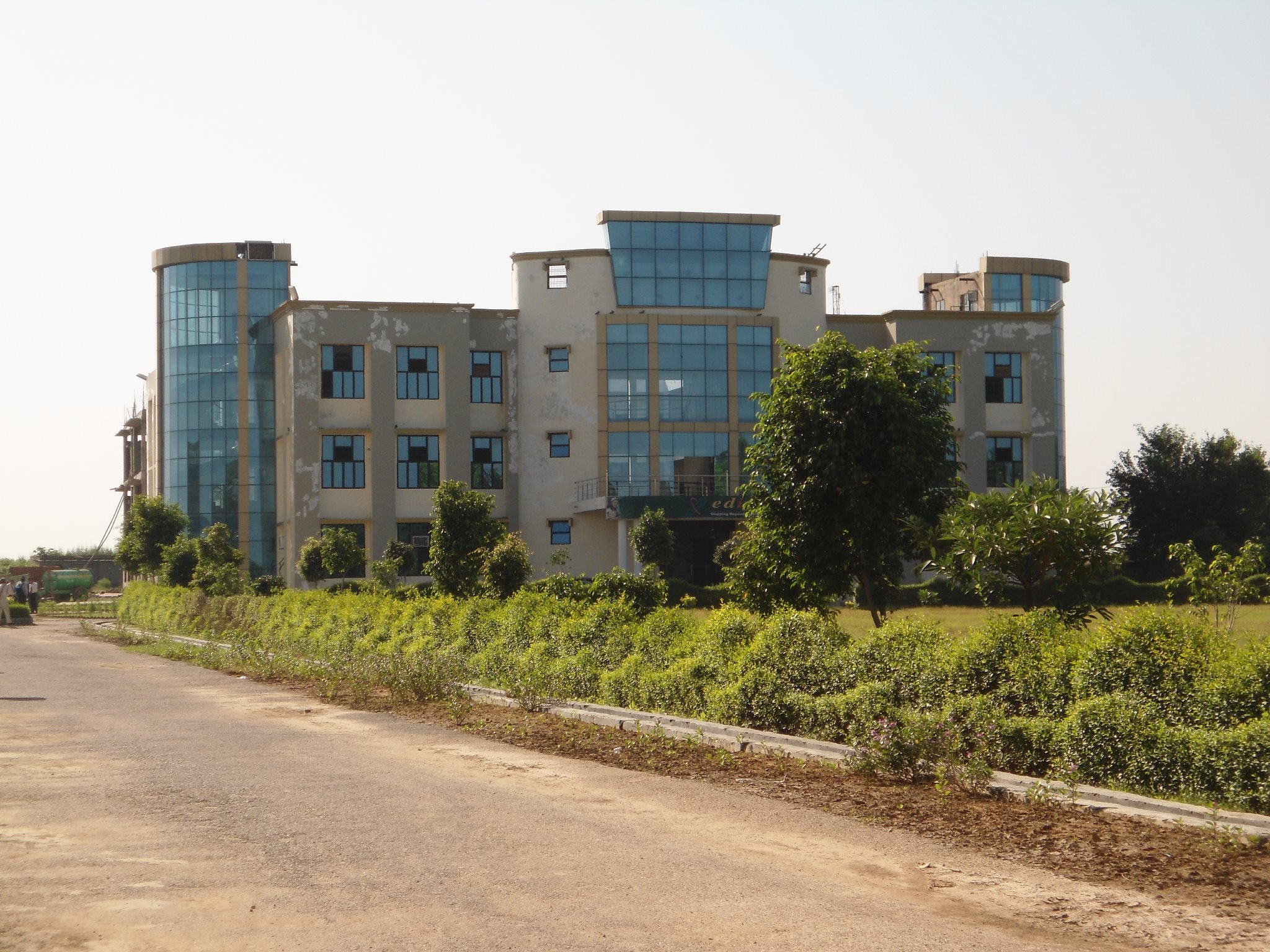 Edify Institute of Technology&Management Farah Mathura. | Mathura