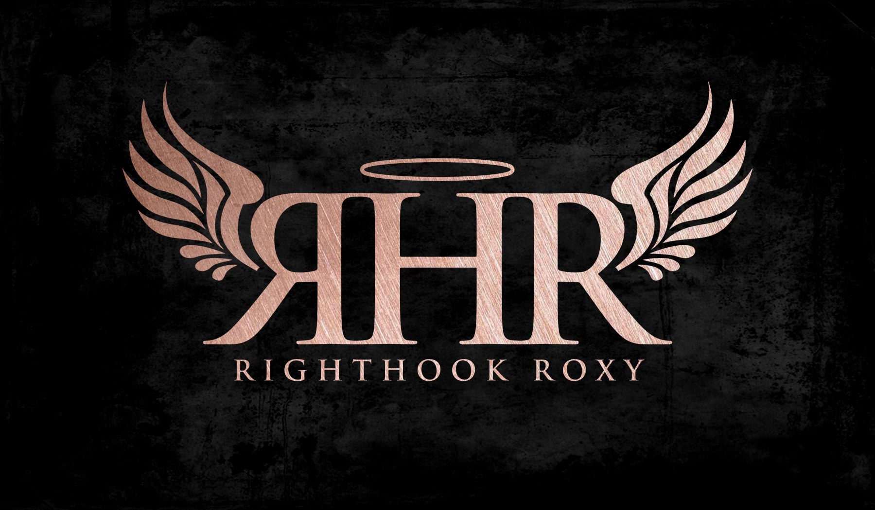 Right Hook Roxy