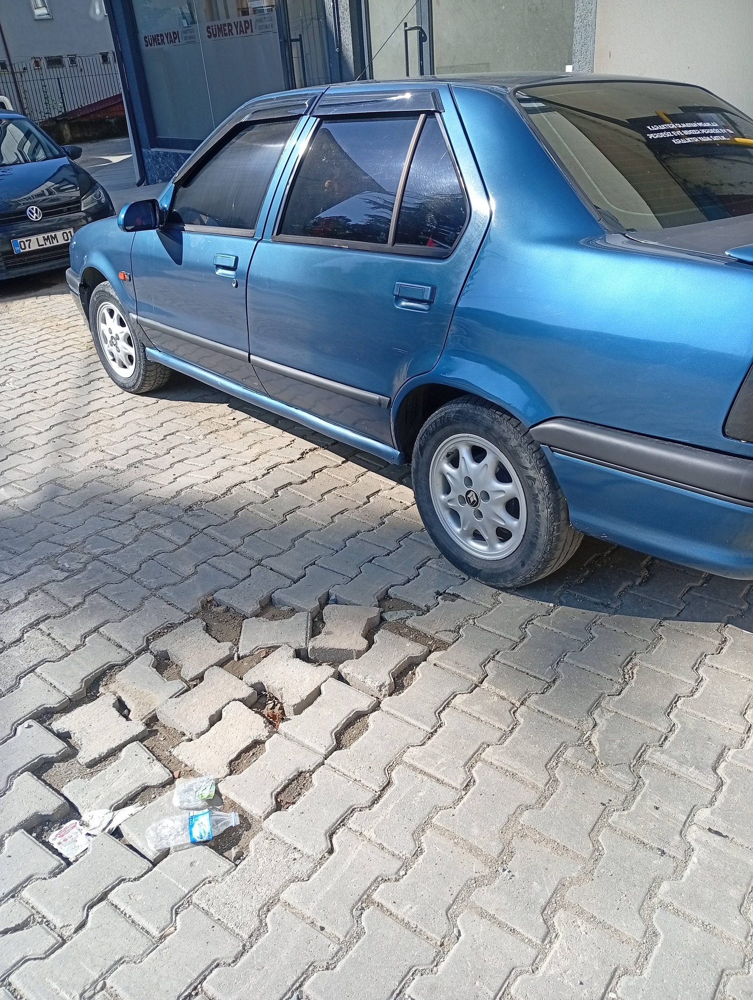 1.4 karbüratörlü 97 model yer Samsun ladik