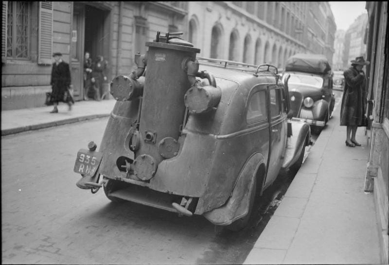 Photo Vintage 1941 Paris Transports - Cheval Converti Automobile - Tirage Argentique Original
