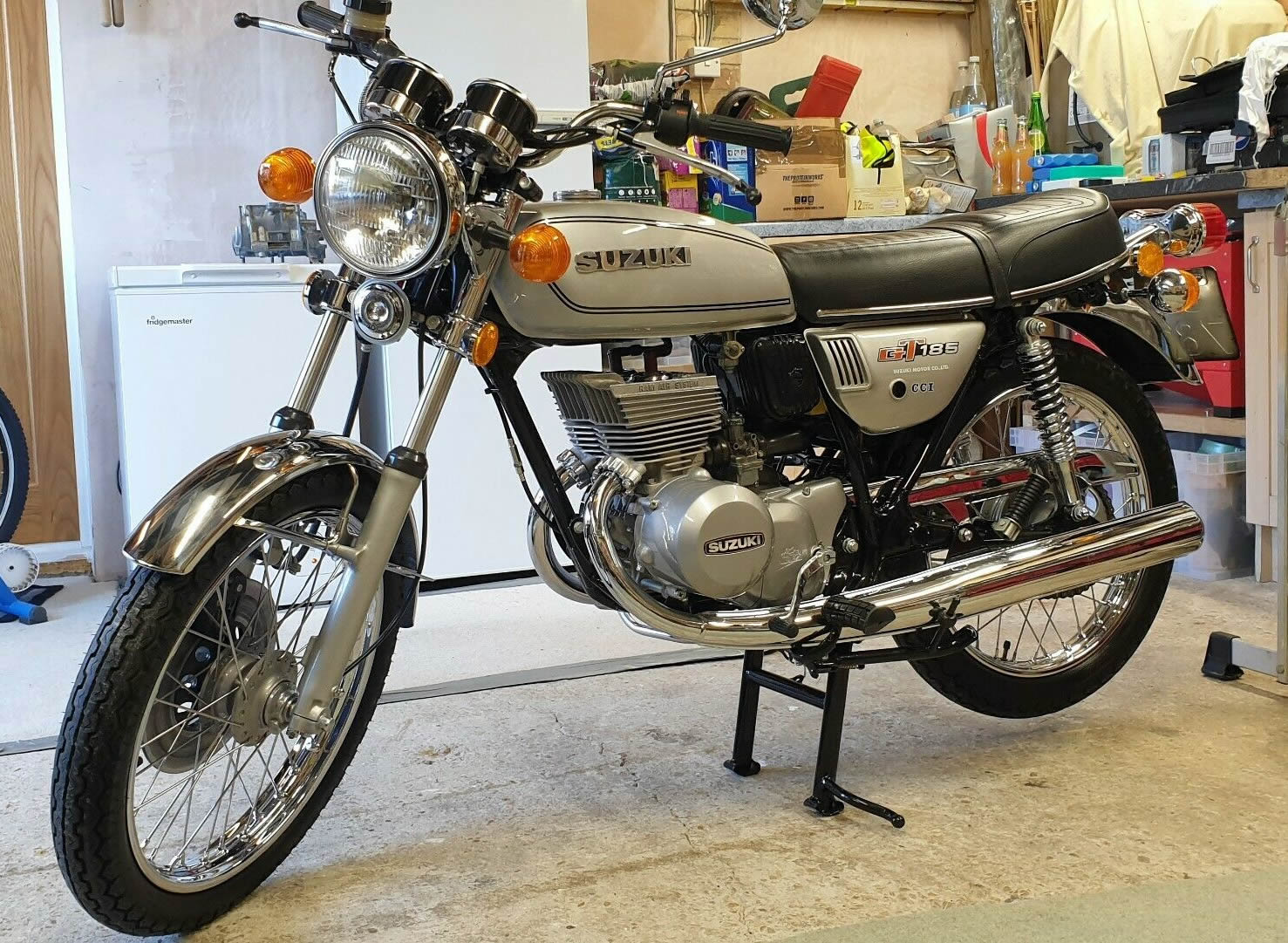 Very original looking 1975 Suzuki GT185 - These were great fun to