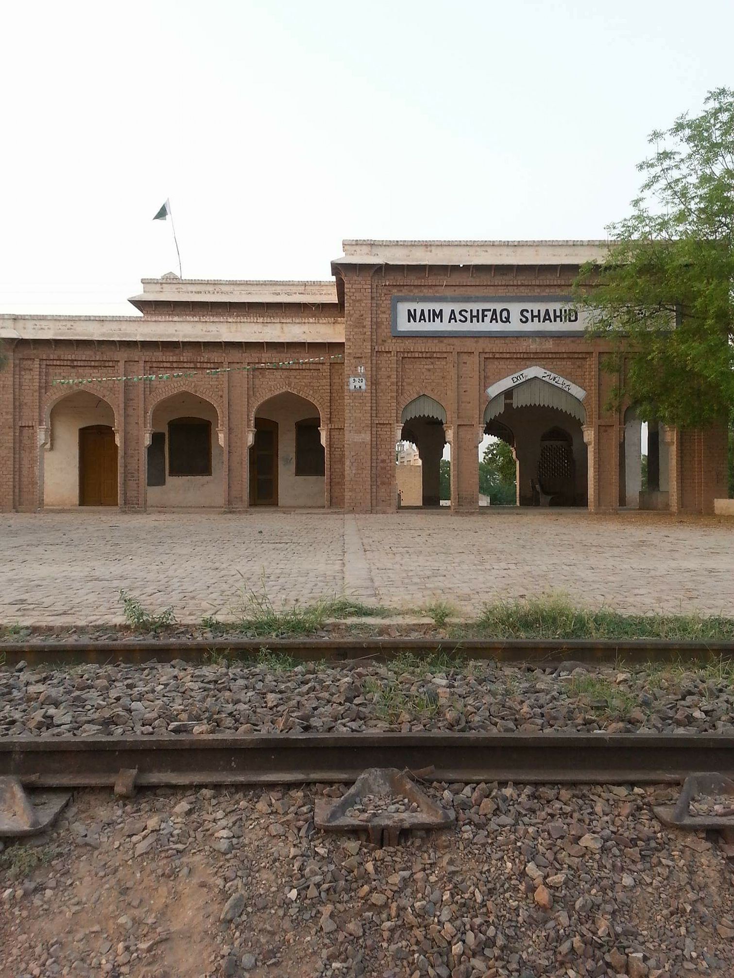 Chak... - Chak Number 388 J/B Jhang Road Toba Tek Singh