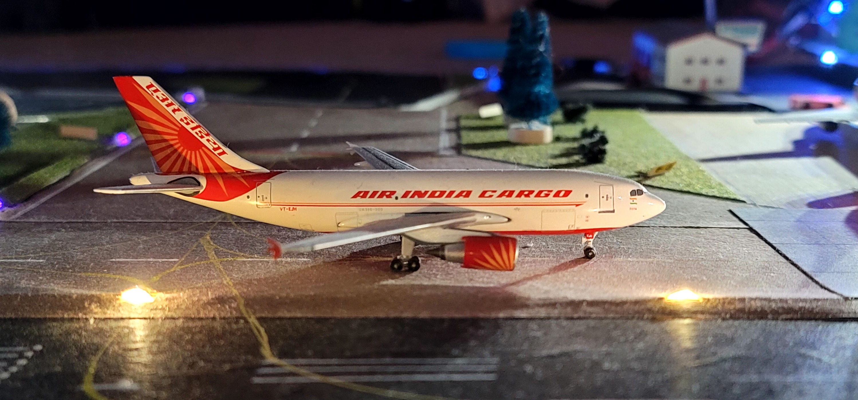 Air India Airbus A310-300 Plane Information and Experiences