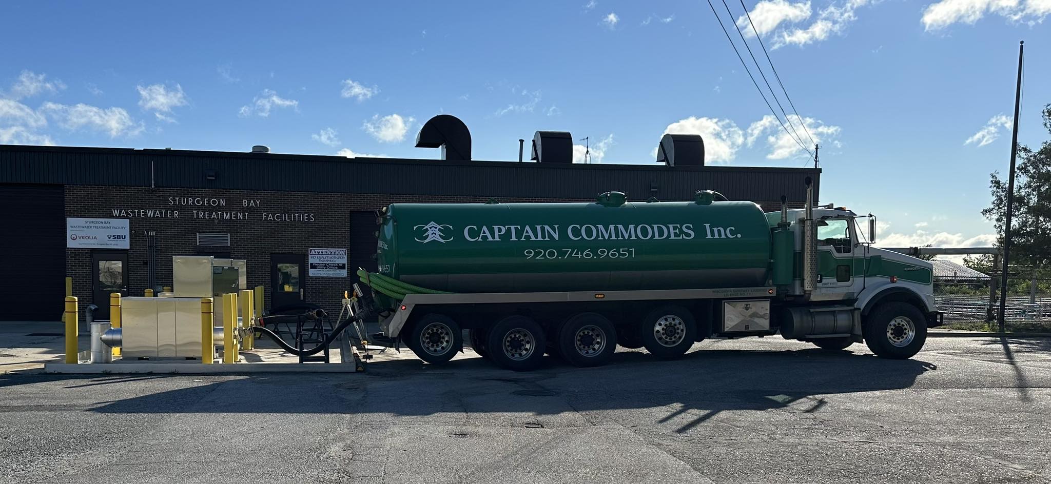 Captain Commodes | Sturgeon Bay WI