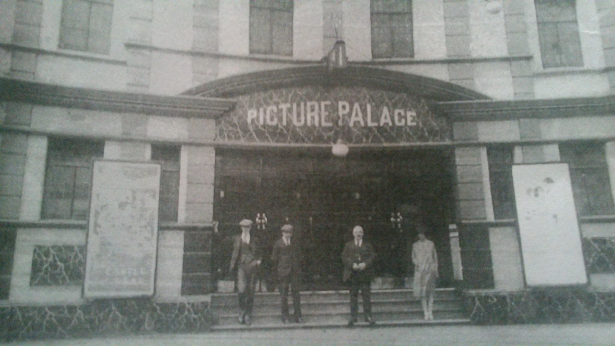 ROTHERHAM. I remember when.. | Tinsley picture palace which was ...