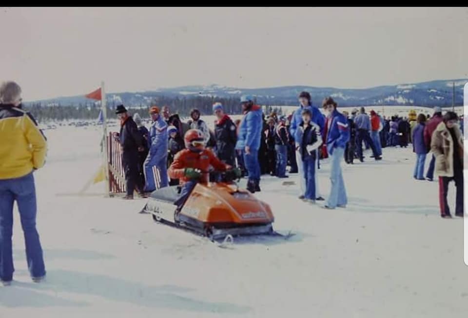 IFS - Larry Rugland coming in the pit area after his race. | Facebook