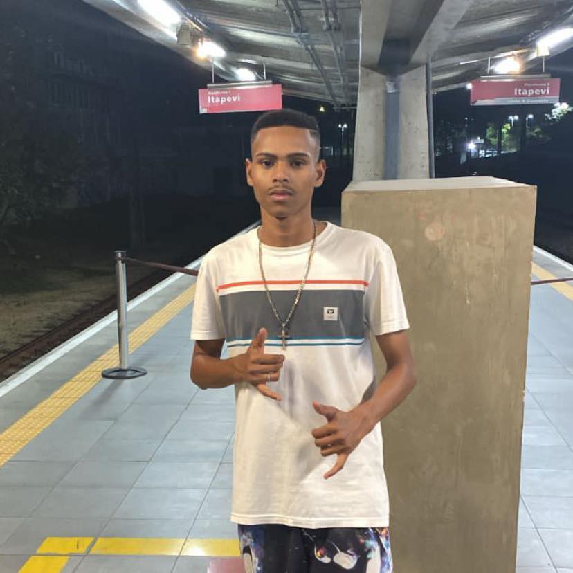 MC RV