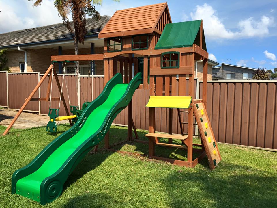 Big backyard Kingswood climbing frame... - Absolute Assembly