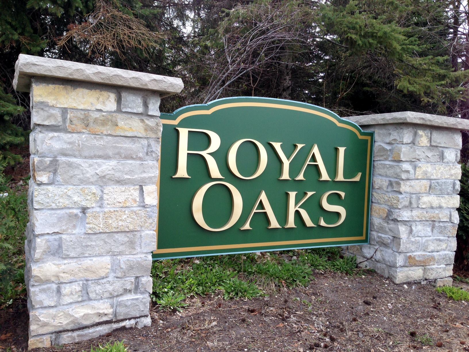 Royal Oaks Woodbury Neighbors