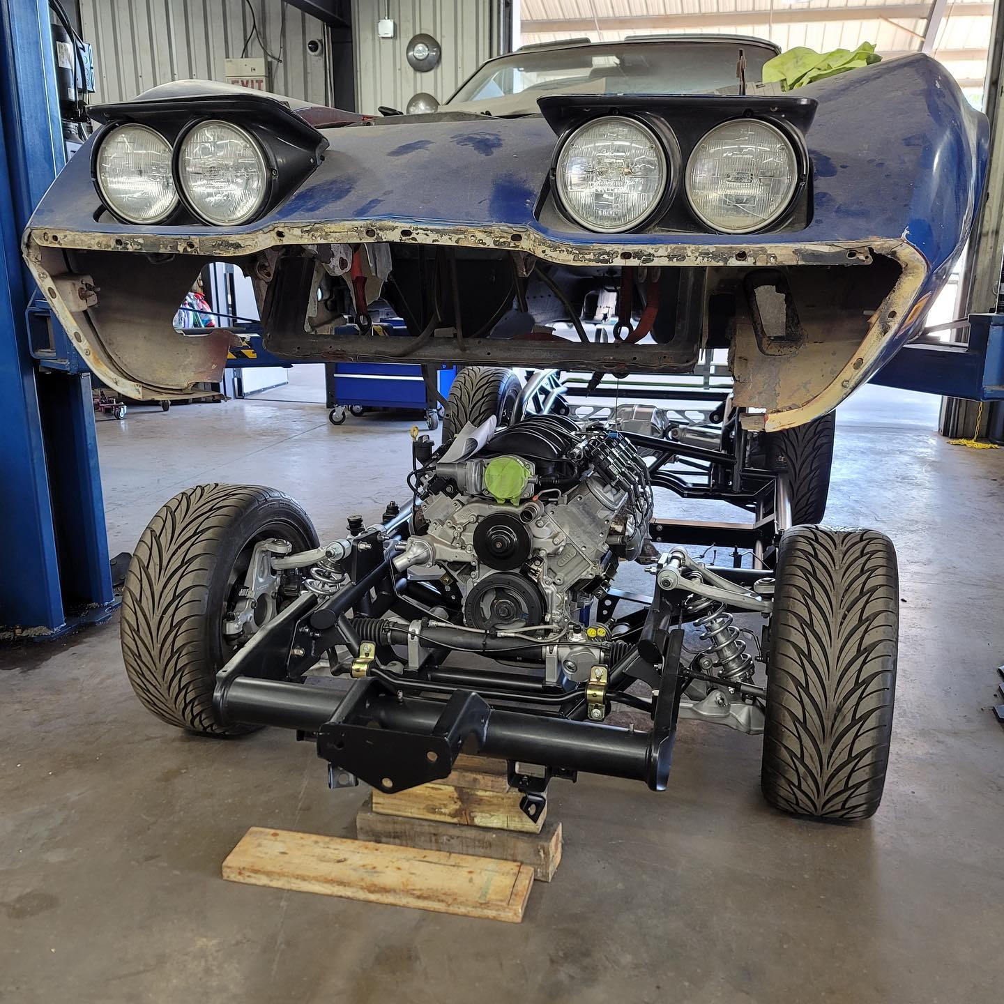Speaking of Corvettes. This ‘76... - Murray Kustom Rods