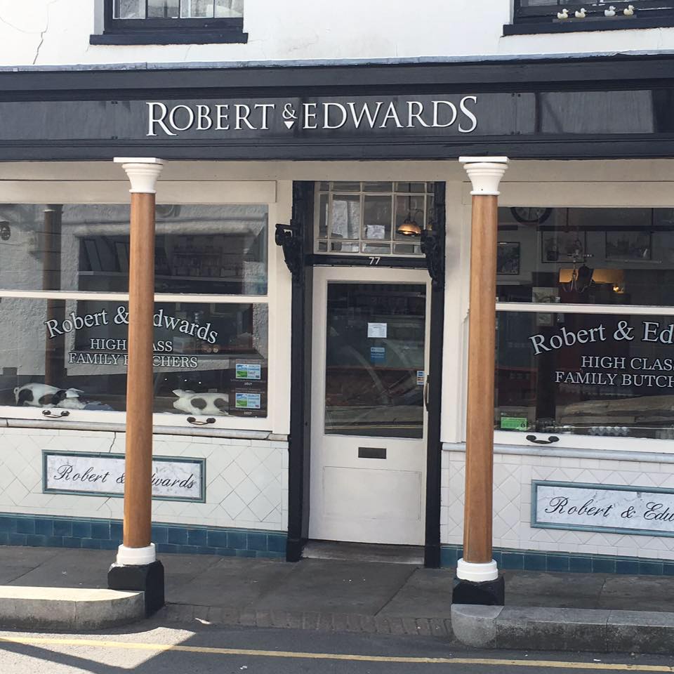 Robert and Edwards Butchers Reigate - Surrey Farm Beef. Charcoal steaks ...