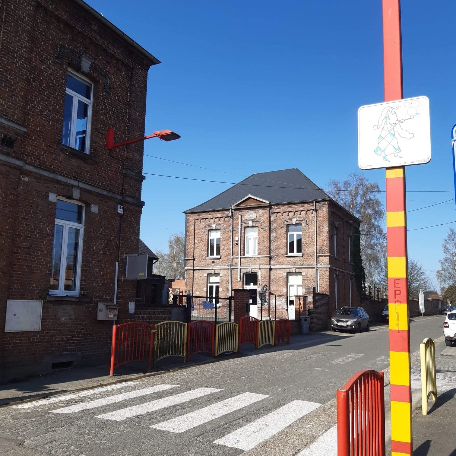École communale de... - École communale de Wannebecq