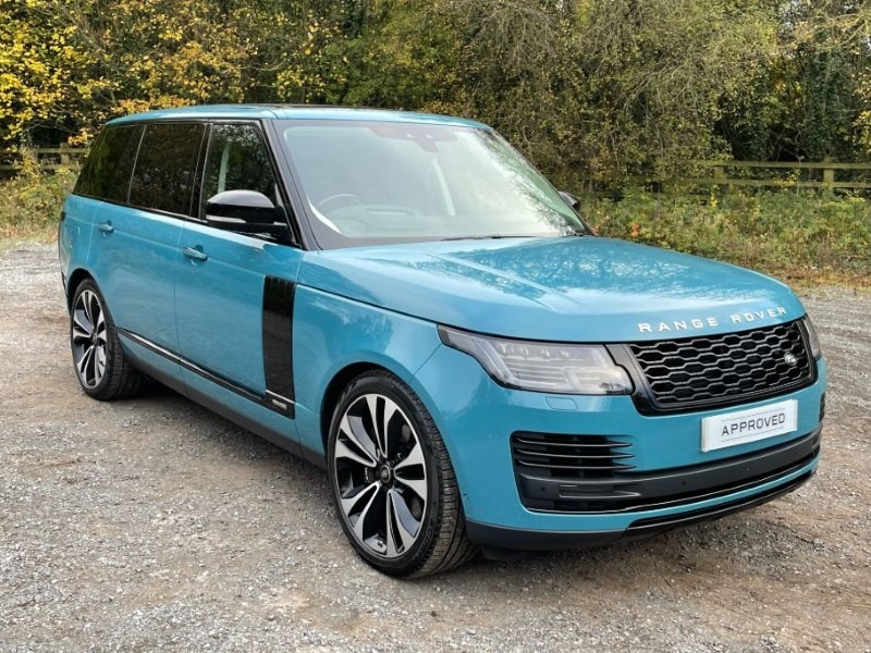 We are pleased to present this... - Lloyd Land Rover Ripon