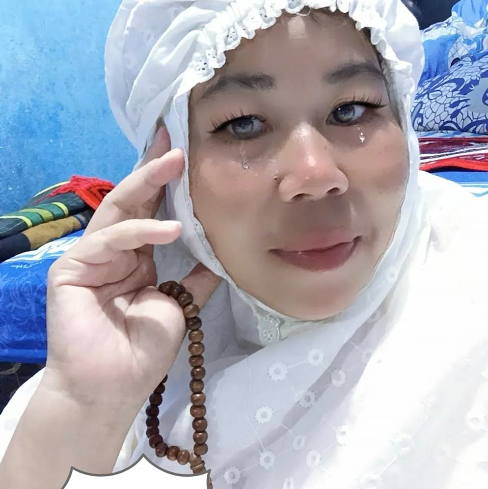 Lagi nongki bersama kesayangan 🥰🥰🥰 | Husniati Unhy | Facebook