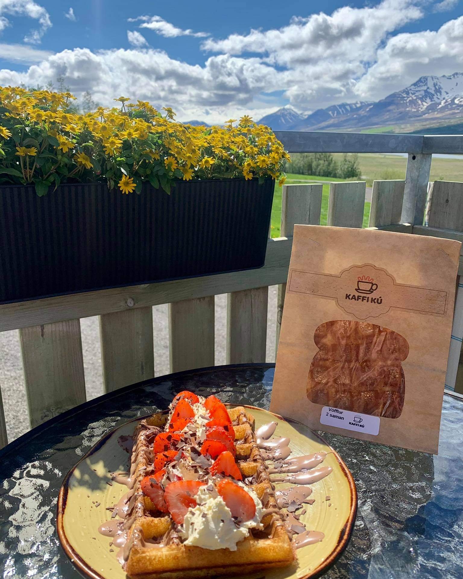 Kaffi kú | Akureyri