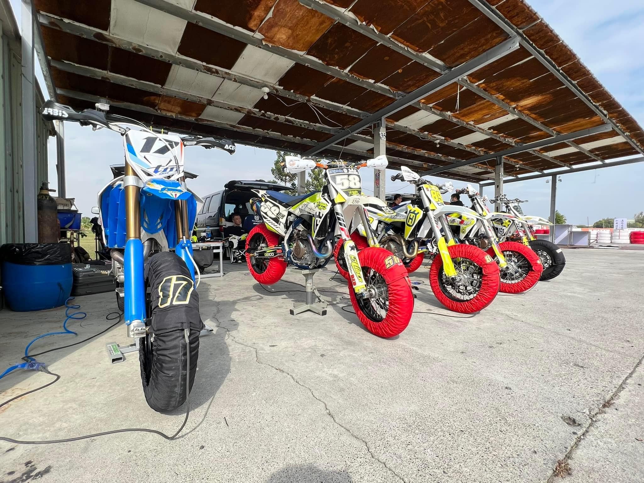 58 Racing team