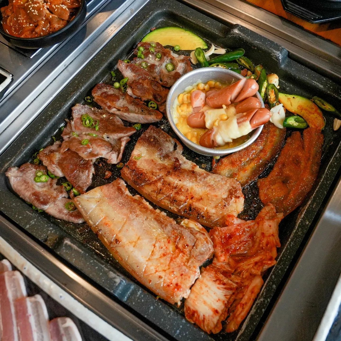 ปิ้งย่างเกาหล... - Shell We Meat - All You can eat Korean food | Facebook