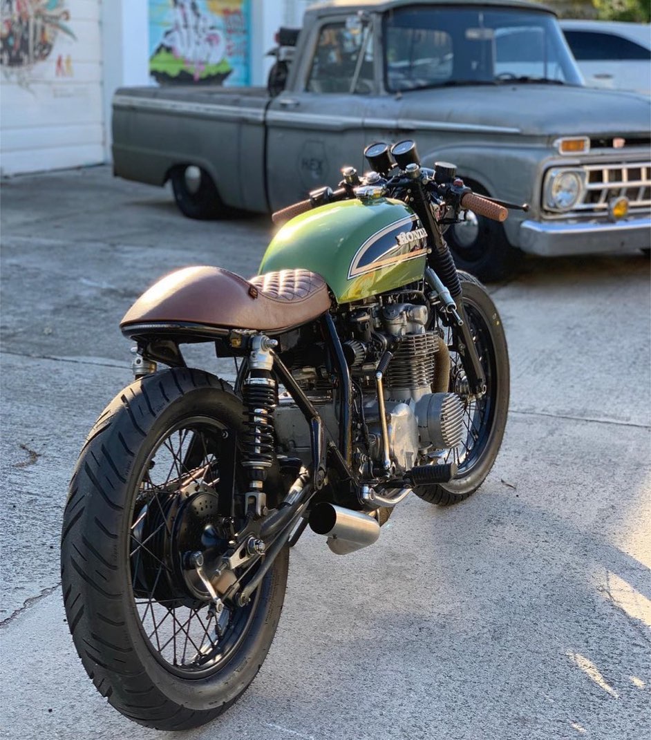 Tuffside - Beauty from HEX MOTO] featuring our 23” cafe racer seat 👌👏🍻 ...