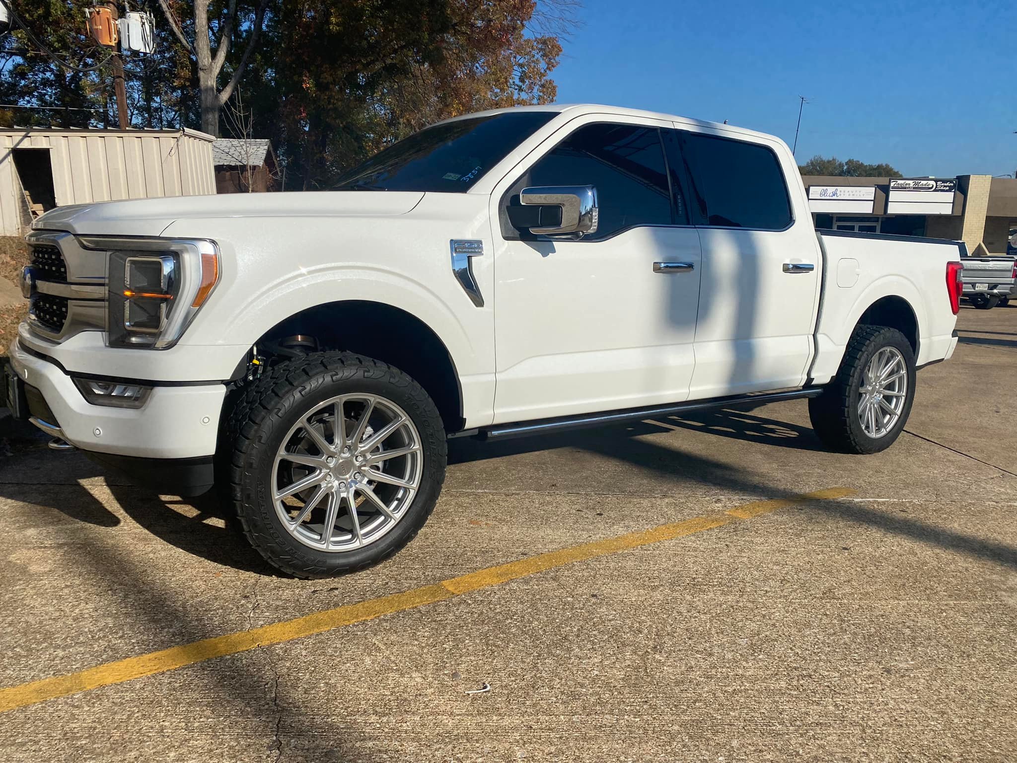Off to the chopping block!! 6in lift, Fox Shocks, 26x12 JTX Forged
