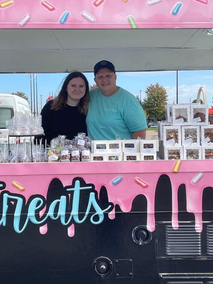 Sweet Treats Pop Up Trailer | Bloomingdale IL