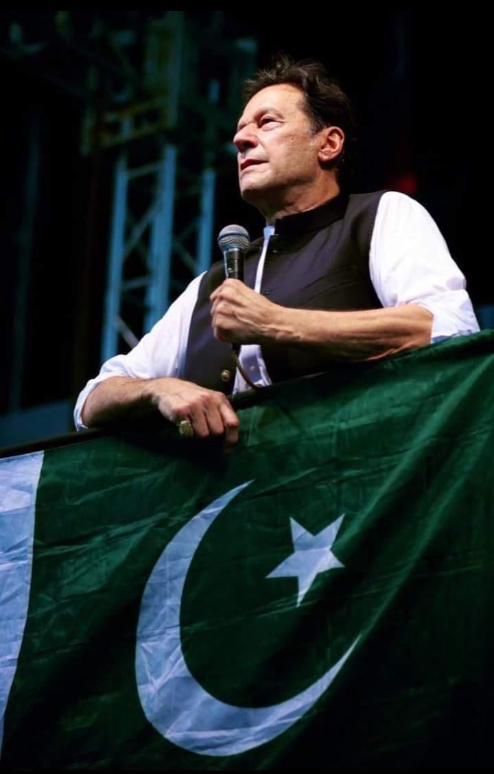 ,. Raja naseer sb Allah ap ko jannat ul fardous man jaga ata farmai ...
