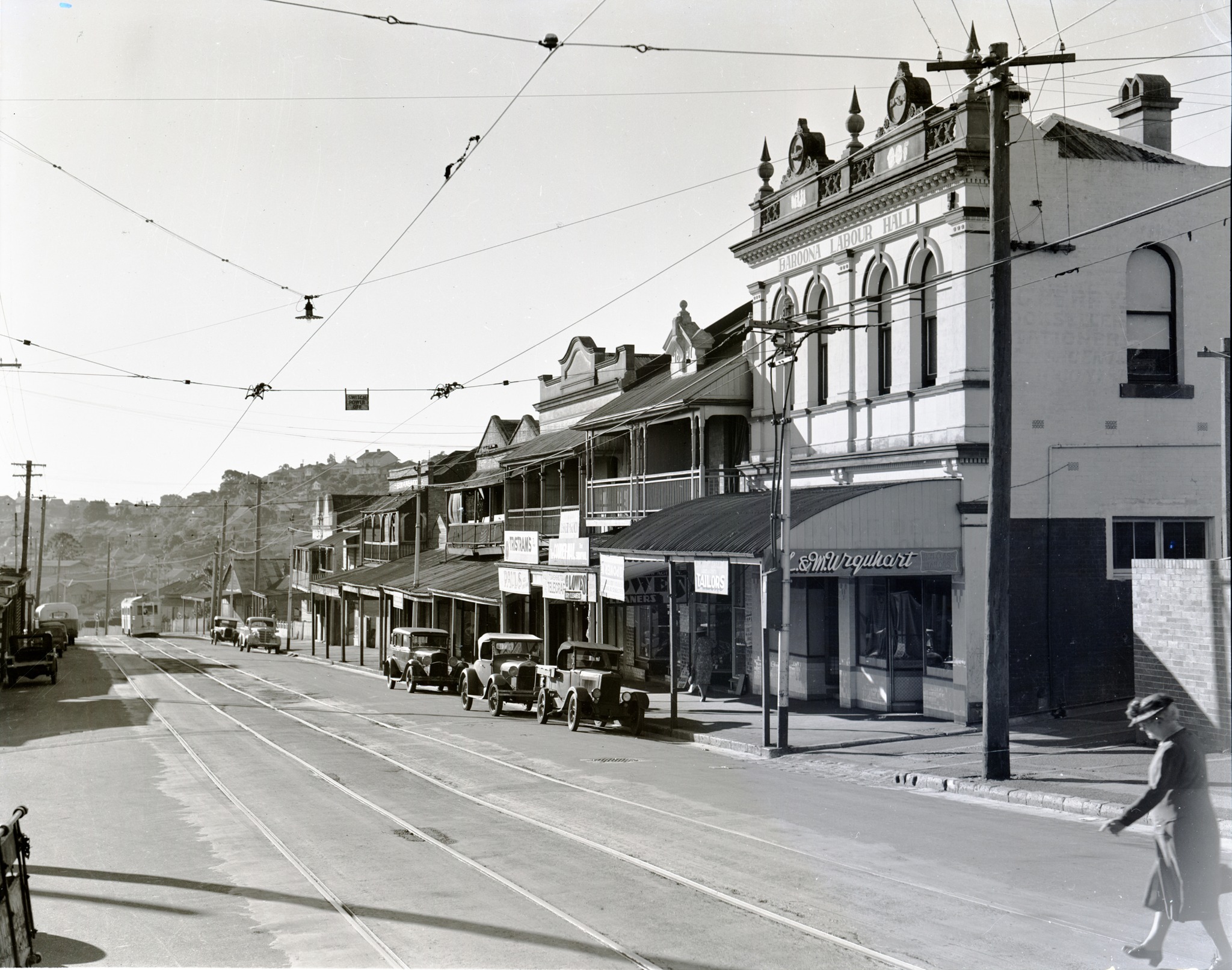 Old Brisbane Album | **Caxton St 1950.** ‘Baroona Labour Hall’ still ...