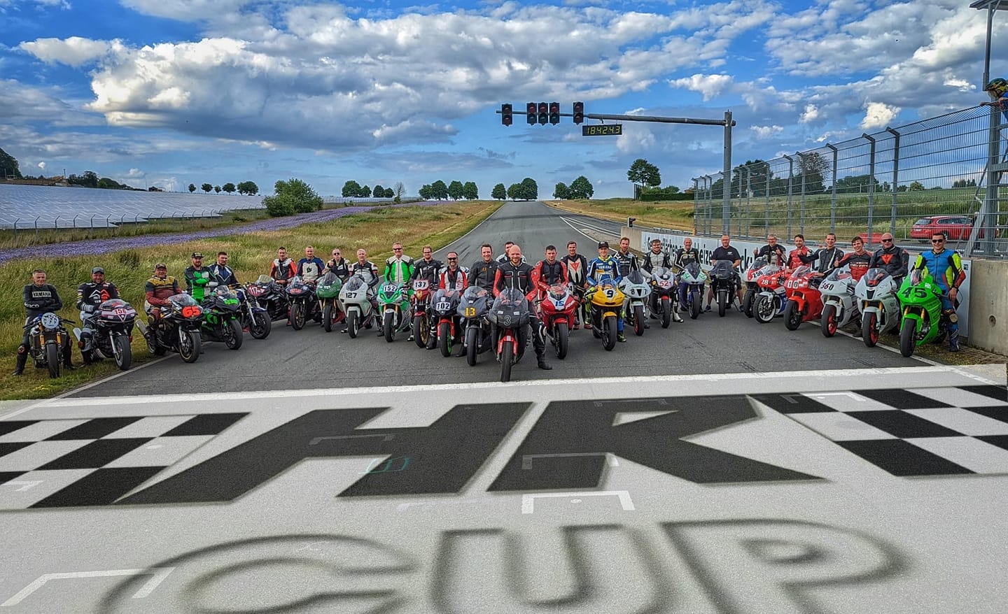 White Tiger Racing Team added a... - White Tiger Racing Team