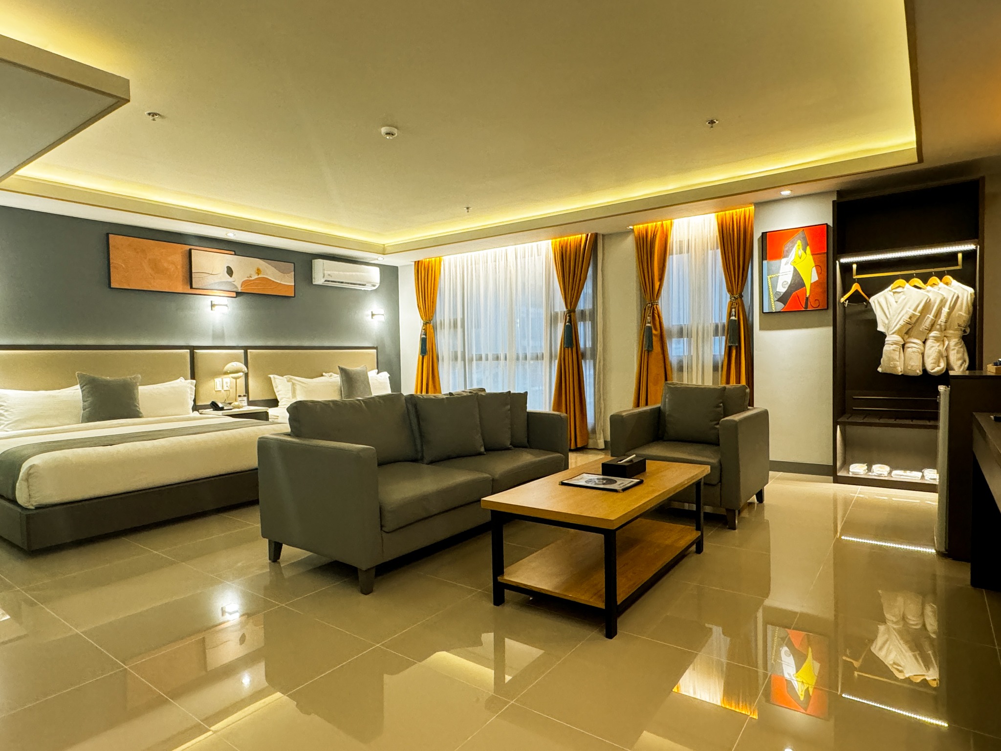 Subic Riviera Hotel and Residences | Olongapo