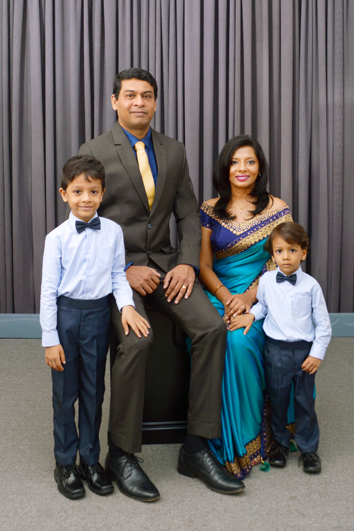 A family portrait is only... - Kushalee Roosewana - Studio