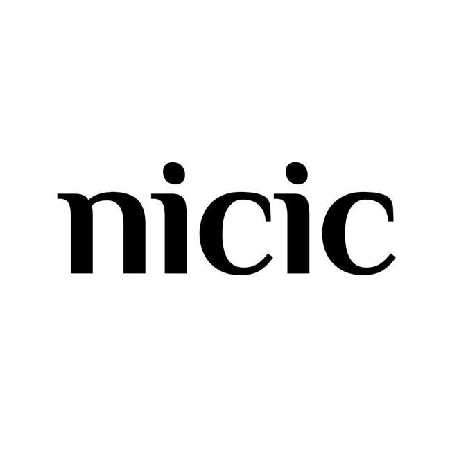 NICIC - 뭐니뭐니해도 올블랙이 젤 이쁘죠🕴 • • • • • • • • • • #골덴맨투맨 #맨투맨코디 #와이드슬랙스 ...