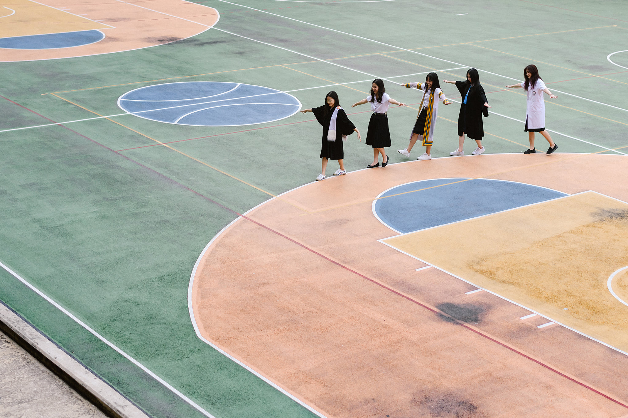 ถ่ายรูปรับปริญญานอกรอบ ในรอบ เดี่ยว /... - Keniz Photograph