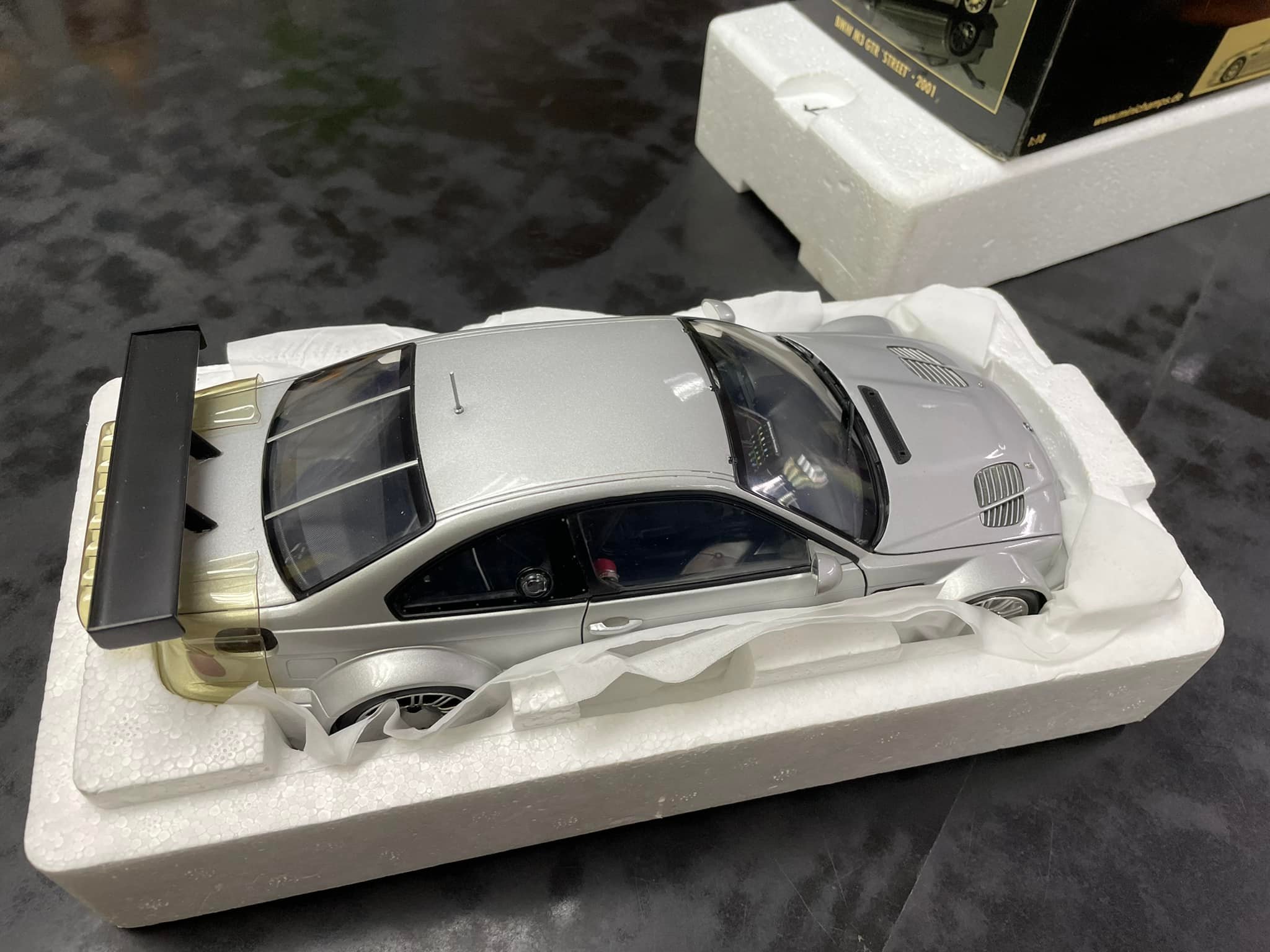 BMW M3 GTR E46 2001 scale model by Minichamps