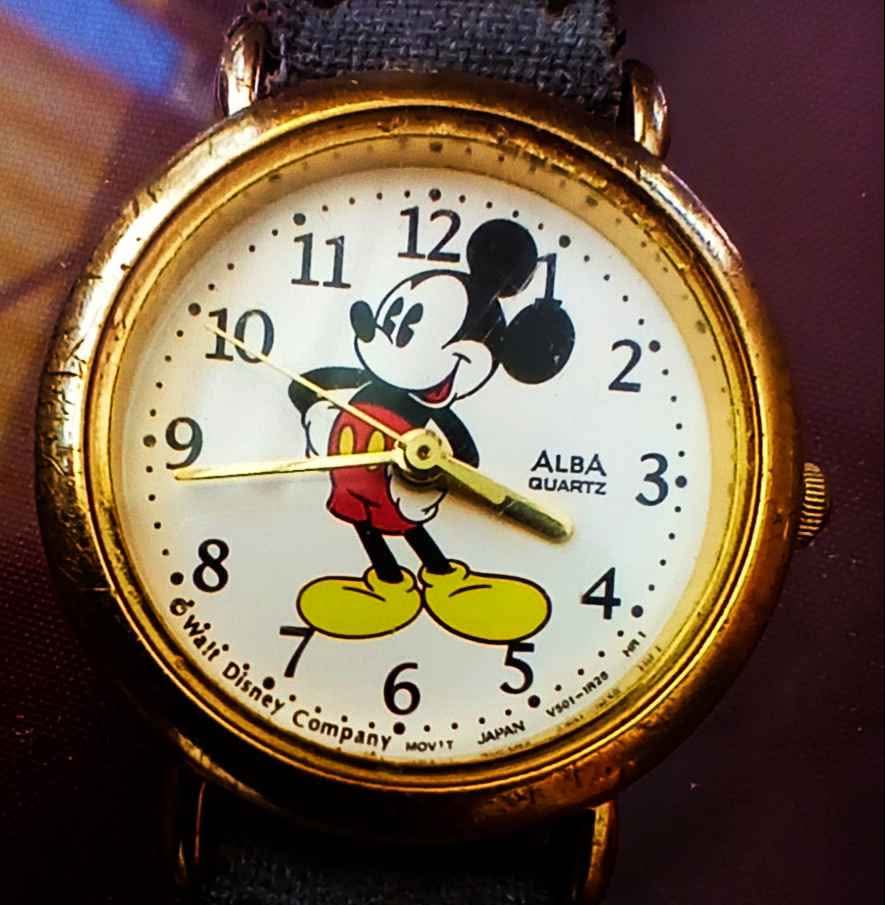 Alba Mickey 手近 Tank Vintage スクエア腕時計
